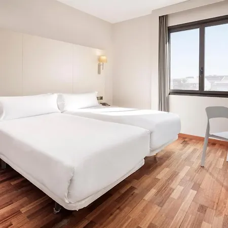 B&B Hotel Elche Отель