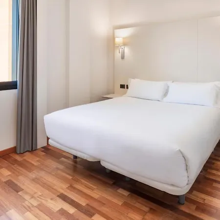 B&B Hotel Elche Отель Эльче