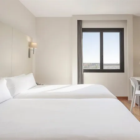B&B Hotel Elche Отель Эльче