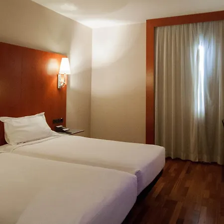 B&B Hotel Elche Эльче