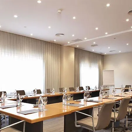 B&B Hotel Elche Эльче