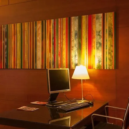 B&B Hotel Elche Отель