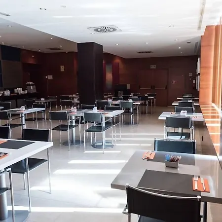 B&B Hotel Elche Отель 3*