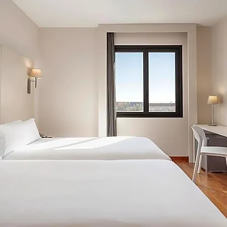 B&B Hotel Elche 3*