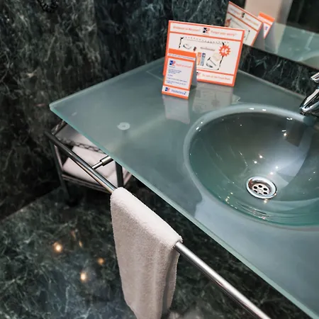 B&B HOTEL Elche Elche