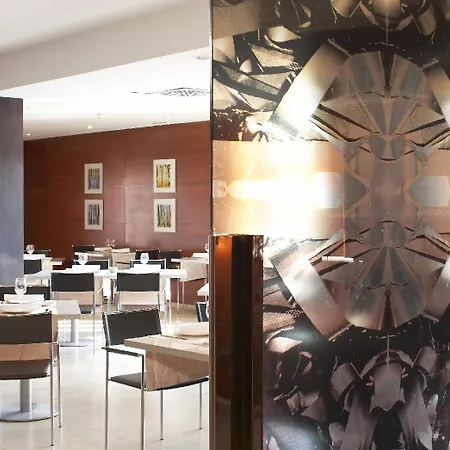 Отель B&B Hotel Elche