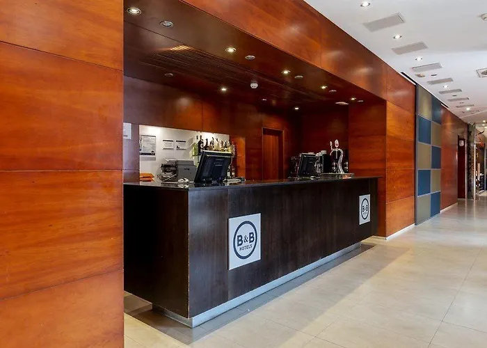 B&B Hotel Elche 3* إلتشه