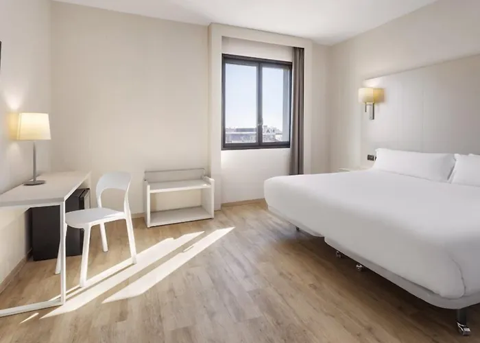 B&B Hotel Elche 3*