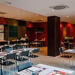 Hotel B&B HOTEL Elche 3*