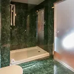Hotel B&B HOTEL Elche
