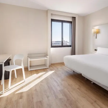 B&B Hotel Elche 3*