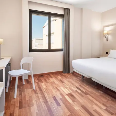 B&B Hotel Elche 3* אלצ'ה