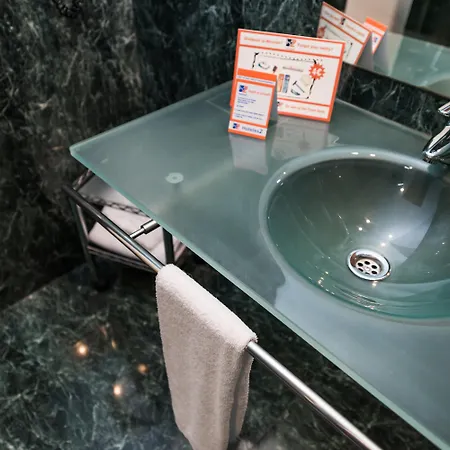 B&B Hotel Elche 3*