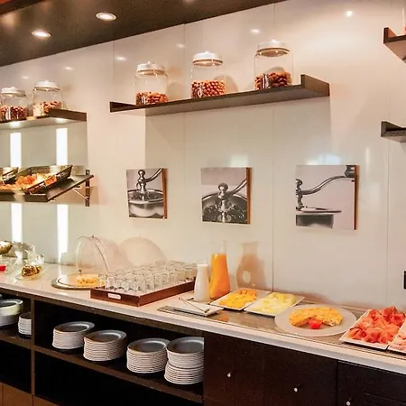 B&B Hotel Elche 3*